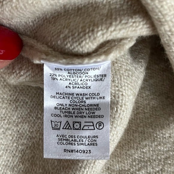 NWT Loft sweater. Paris. Size L - Picture 5 of 9